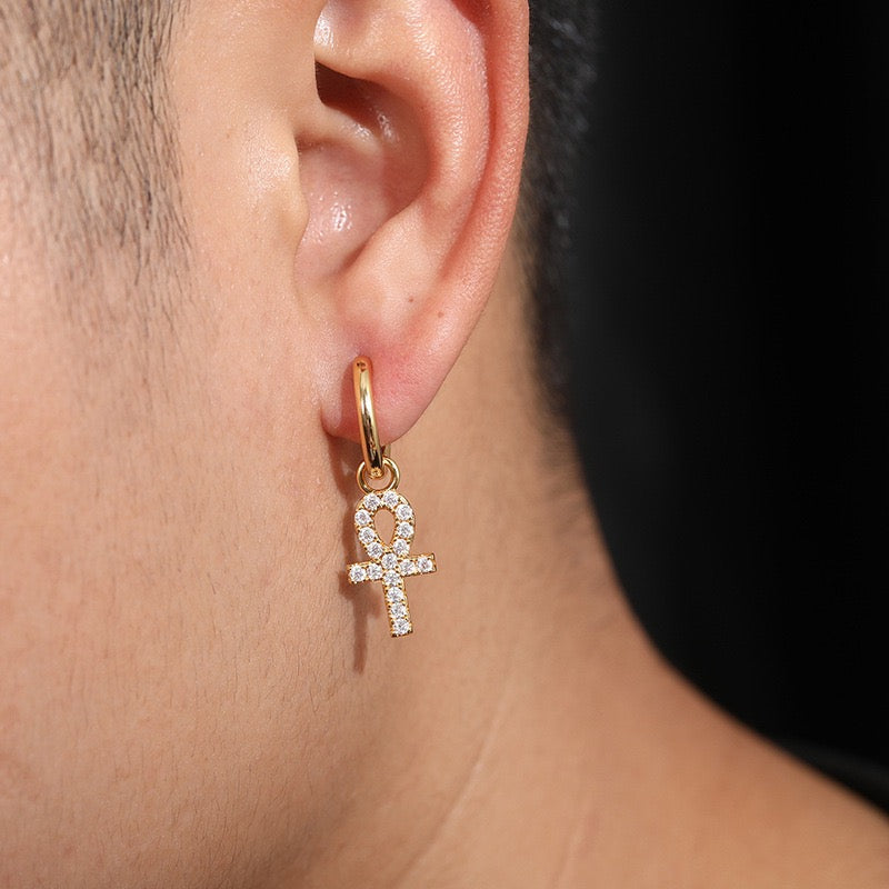 S925 Sterling Silver D-Color Moissanite Stud Earrings – Minimalist Key & Cross Design; Versatile and Elegant.