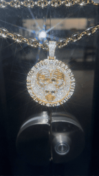 Street Style | ¡°Hear No Evil, See No Evil, Speak No Evil¡± Pendant