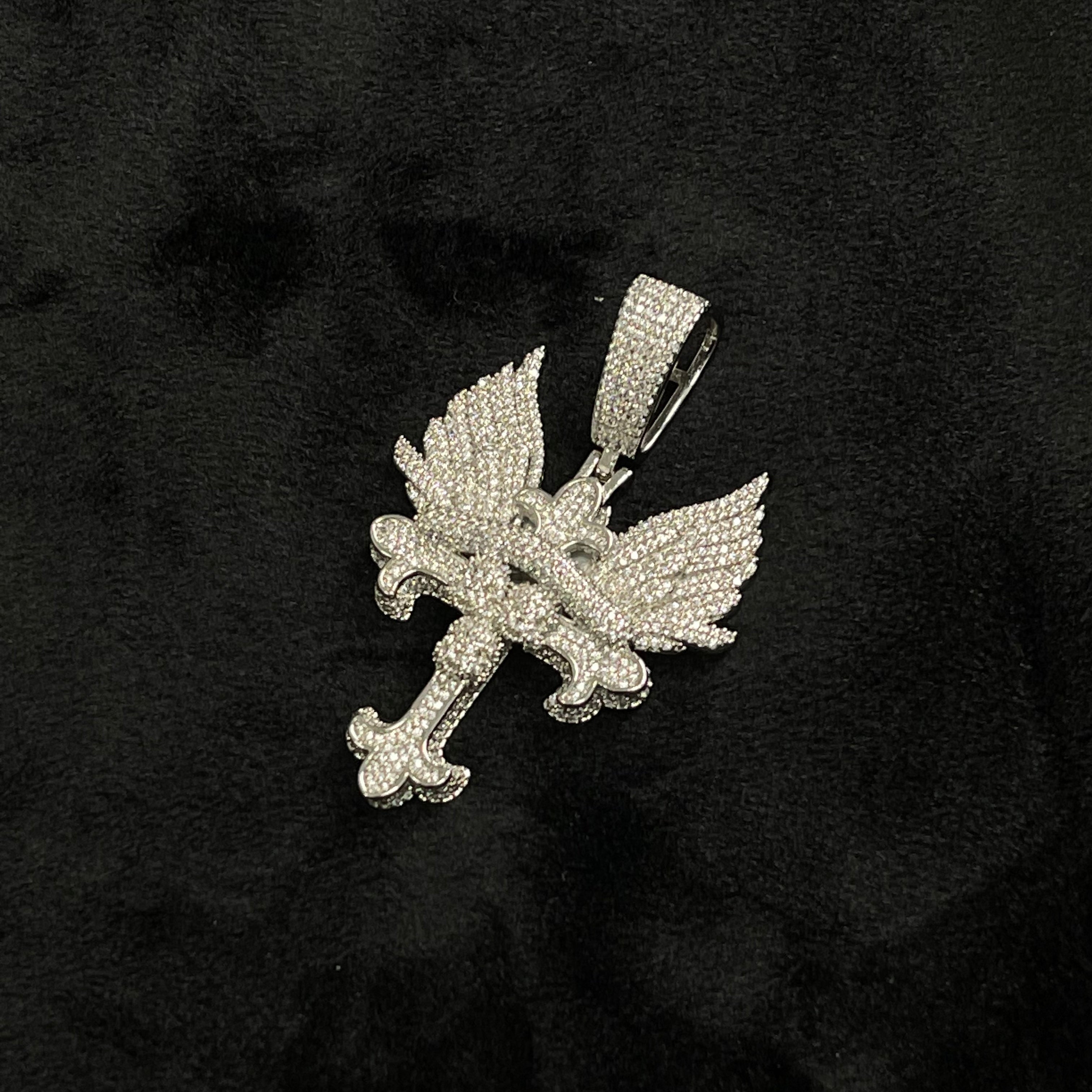 Hip Hop Iced Out Skull Cross Pendant