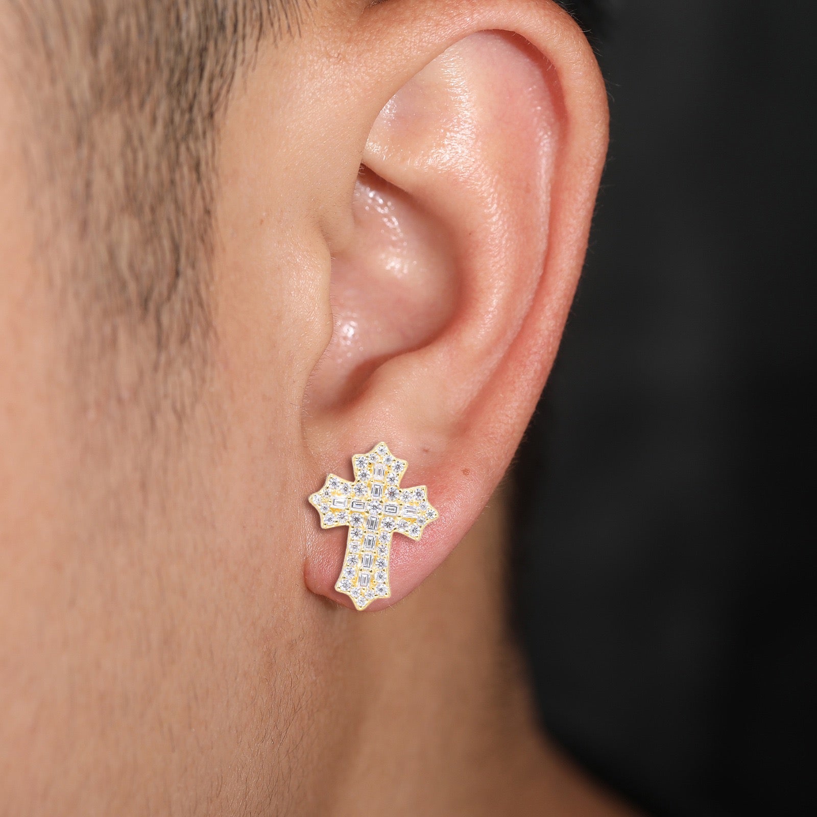 S925 Sterling Silver Moissanite Cross Stud Earrings – Minimalist, Trendy, and Stylish Hip-Hop Accessories