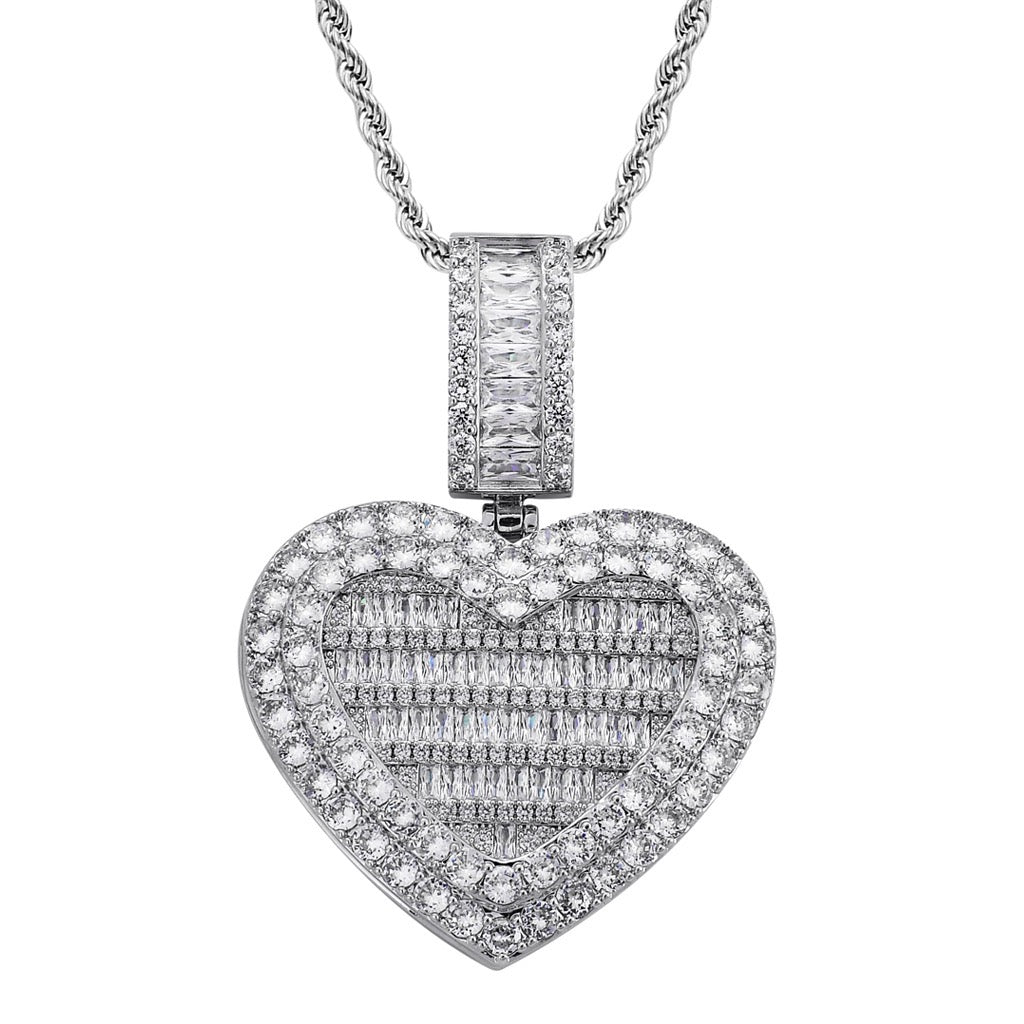 Commemorative Photo Locket Pendant — Heart-Shaped Flip-Open Design, Micro-Pavé Set with Full Zirconia