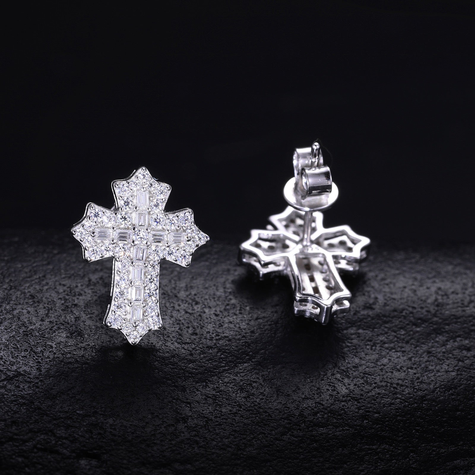 S925 Sterling Silver Moissanite Cross Stud Earrings – Minimalist, Trendy, and Stylish Hip-Hop Accessories