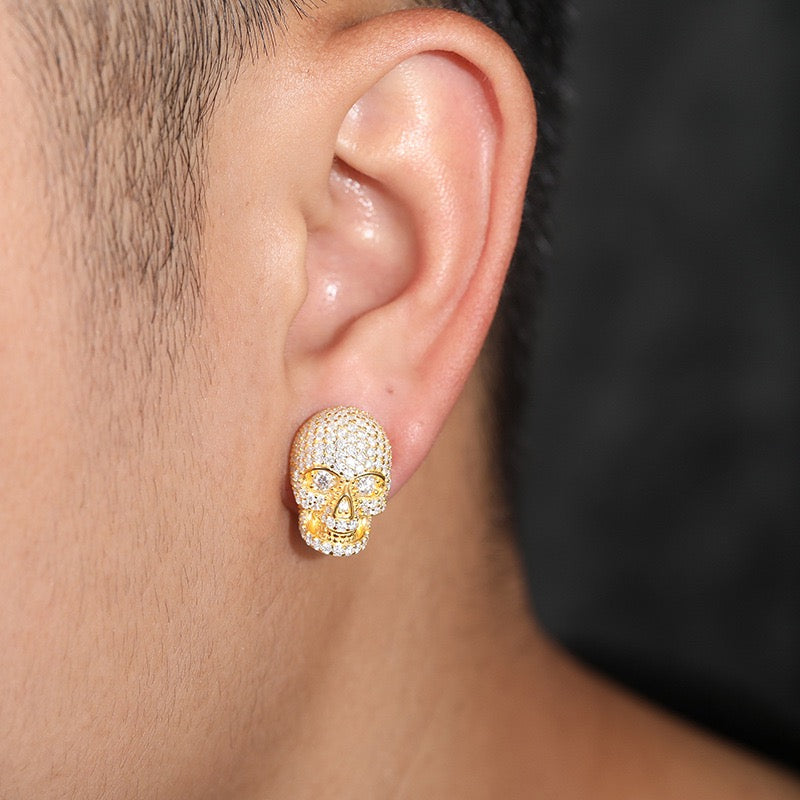 S925 Silver Skull Stud Earrings with D-Color Moissanite – Stylish &amp; Edgy
