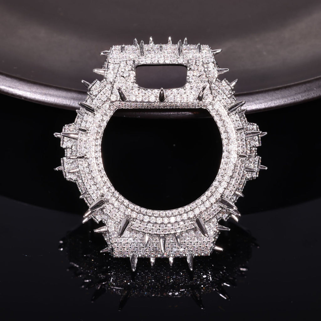 Hip-hop style accessory for DW5600BBR watches: a trendy, personalized case featuring a spiked design, fully paved with moissanite stones set in copper.