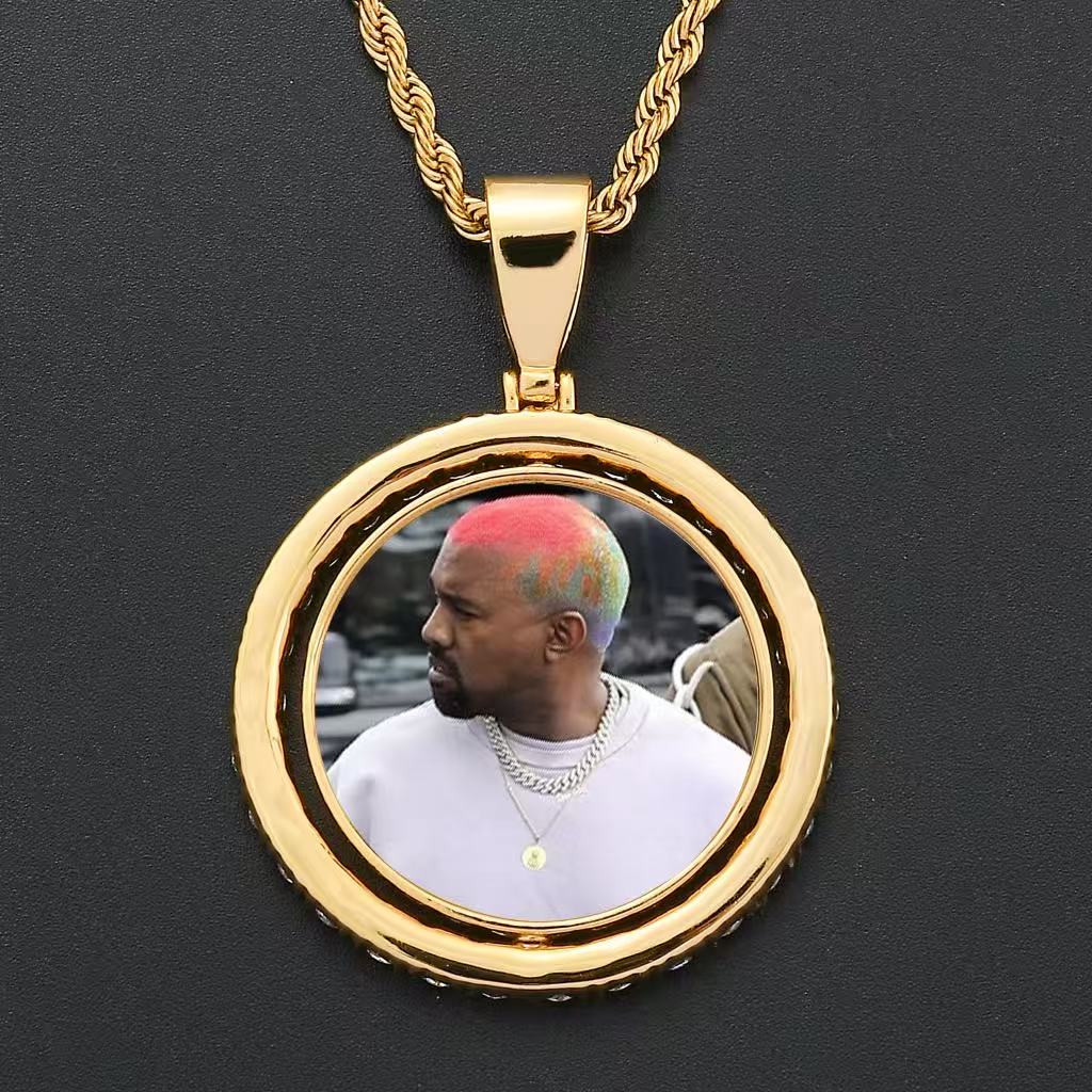 Rotatable Double-Sided Round Photo Locket Pendant — A Cherished Keepsake