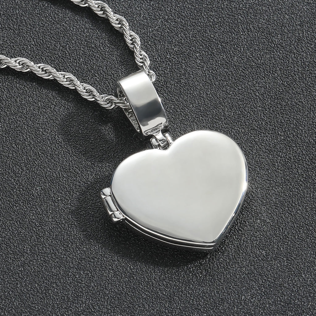 Hip-Hop Style Photo Frame Pendant — Trendy Small Flip-Open Heart-Shaped Photo Locket