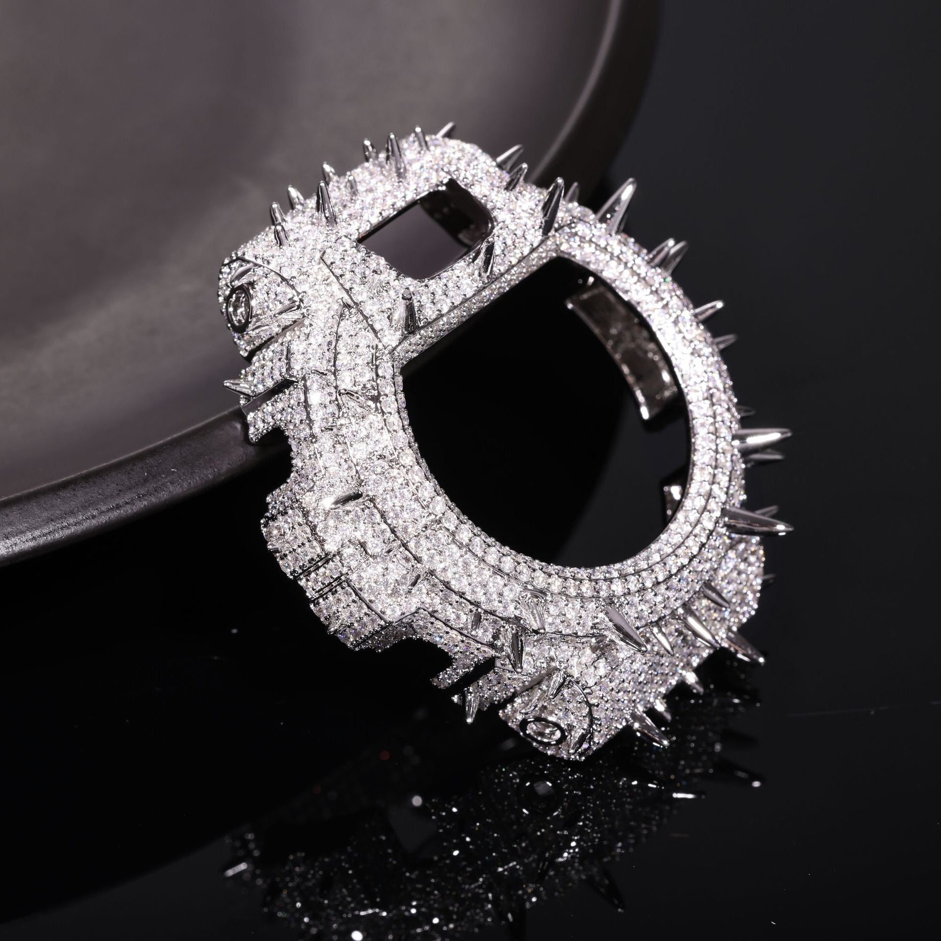 Hip-hop style accessory for DW5600BBR watches: a trendy, personalized case featuring a spiked design, fully paved with moissanite stones set in copper.