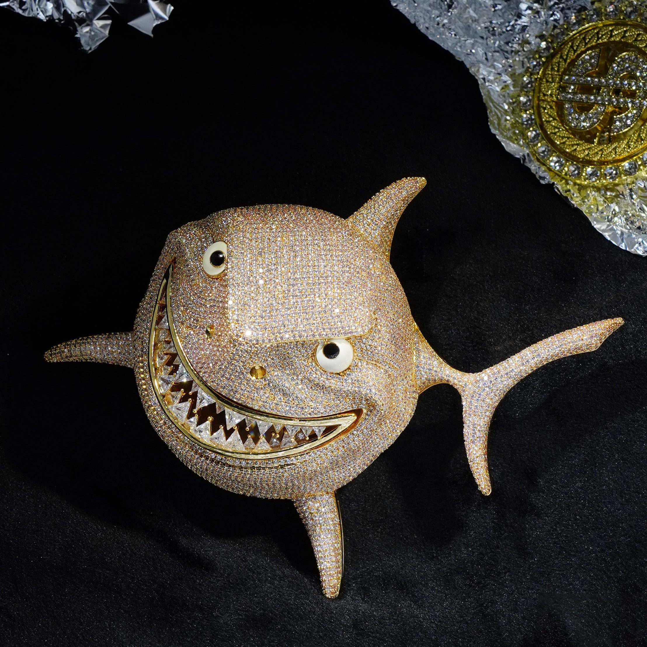 Hip Hop | EX Size Iced Out "Shark Attack" Pendant