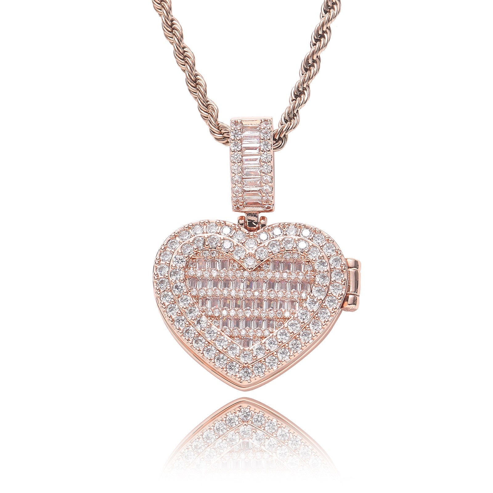 Hip-Hop Style Photo Frame Pendant — Trendy Small Flip-Open Heart-Shaped Photo Locket