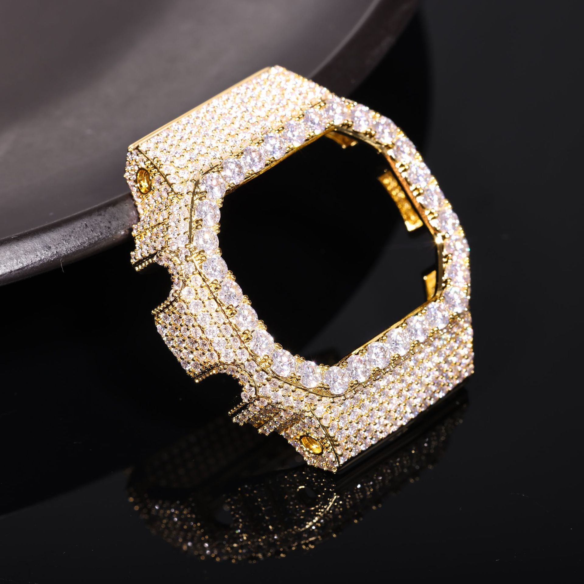 Hip-Hop Style Watch Accessory – Fully Iced-Out Moissanite &amp; Brass Trendy Case (Compatible with DW5600BBR)
