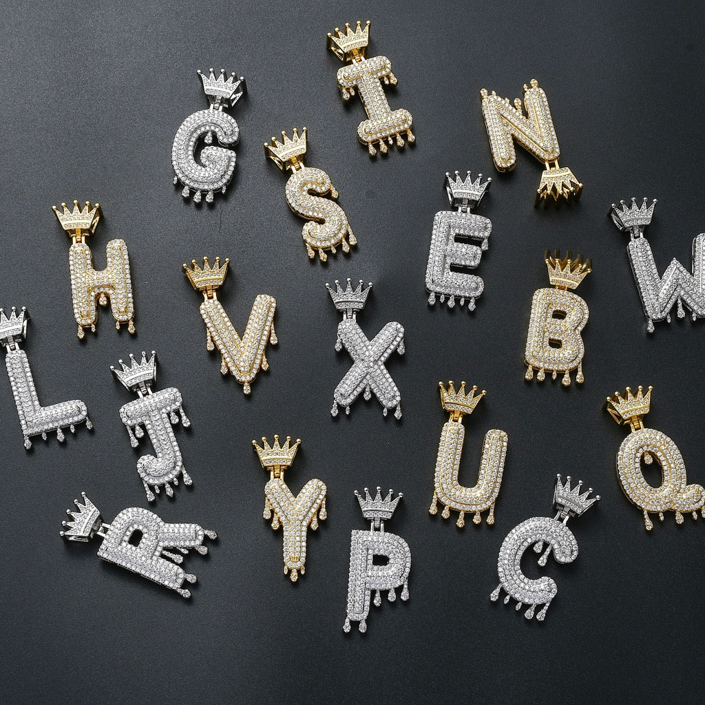 Hip-Hop Crown & Teardrop English Letter Pendant — Micro-Pave Zirconia, Trendy Brand-Style Interlocking Letter Combination